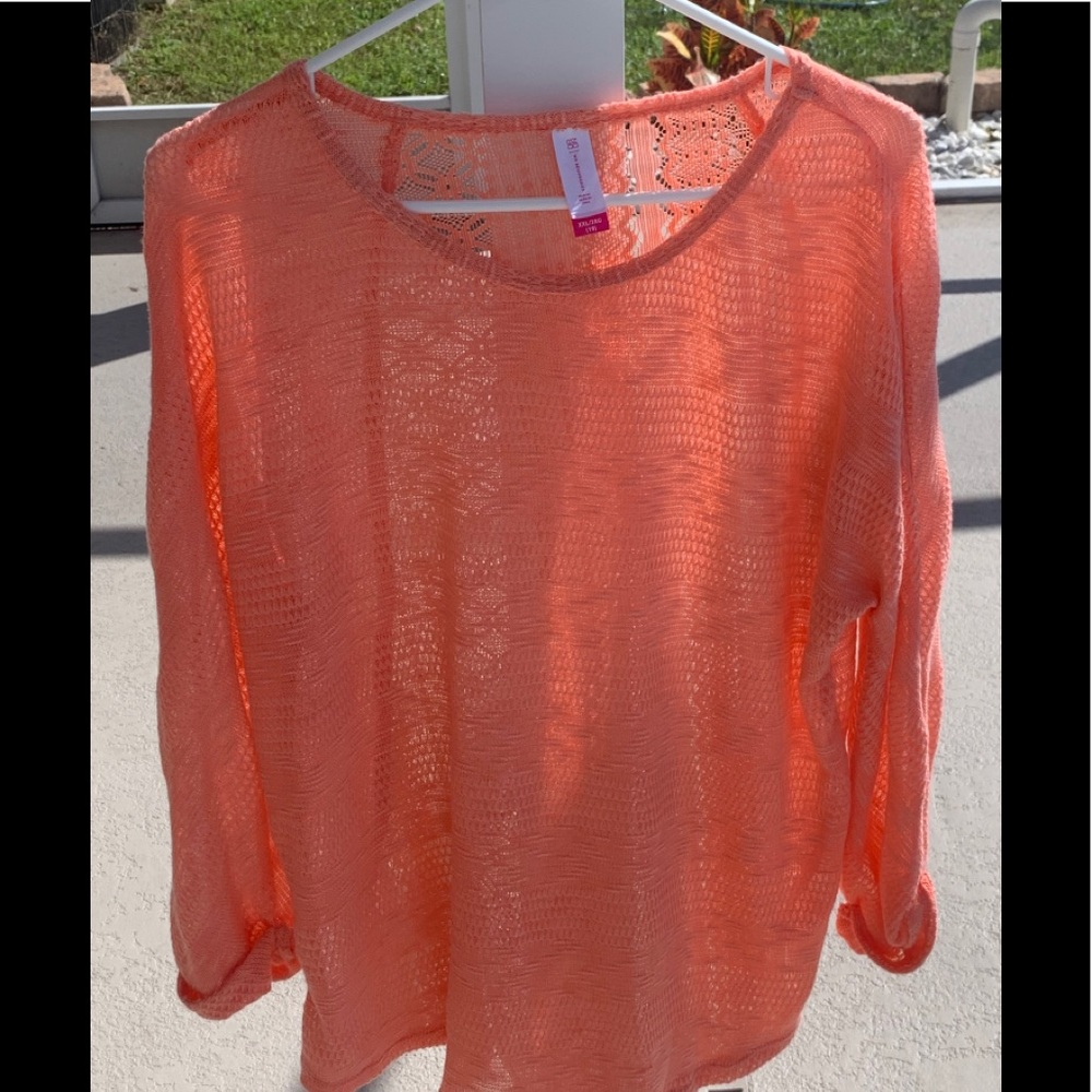No Boundaries coral  lightweight sweater
